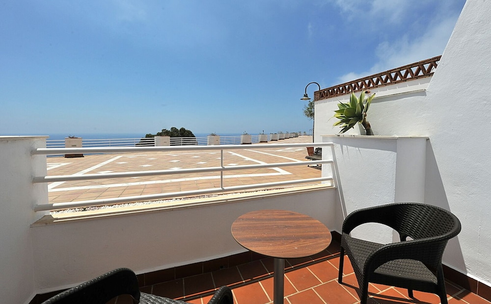 Hotel Salobrena Suites 2/34