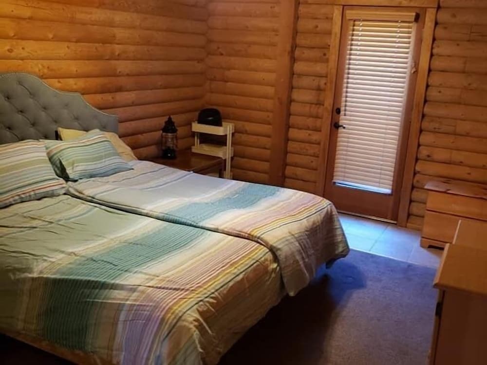 Black Forest B&B Lodge & Cabins 16/49