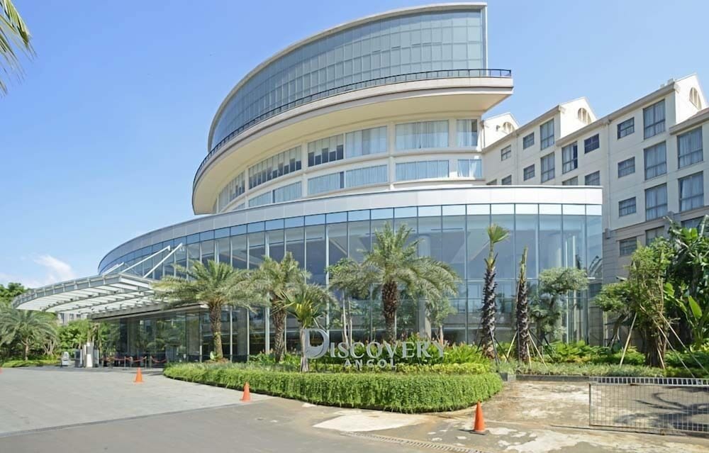 Discovery Ancol 61/68