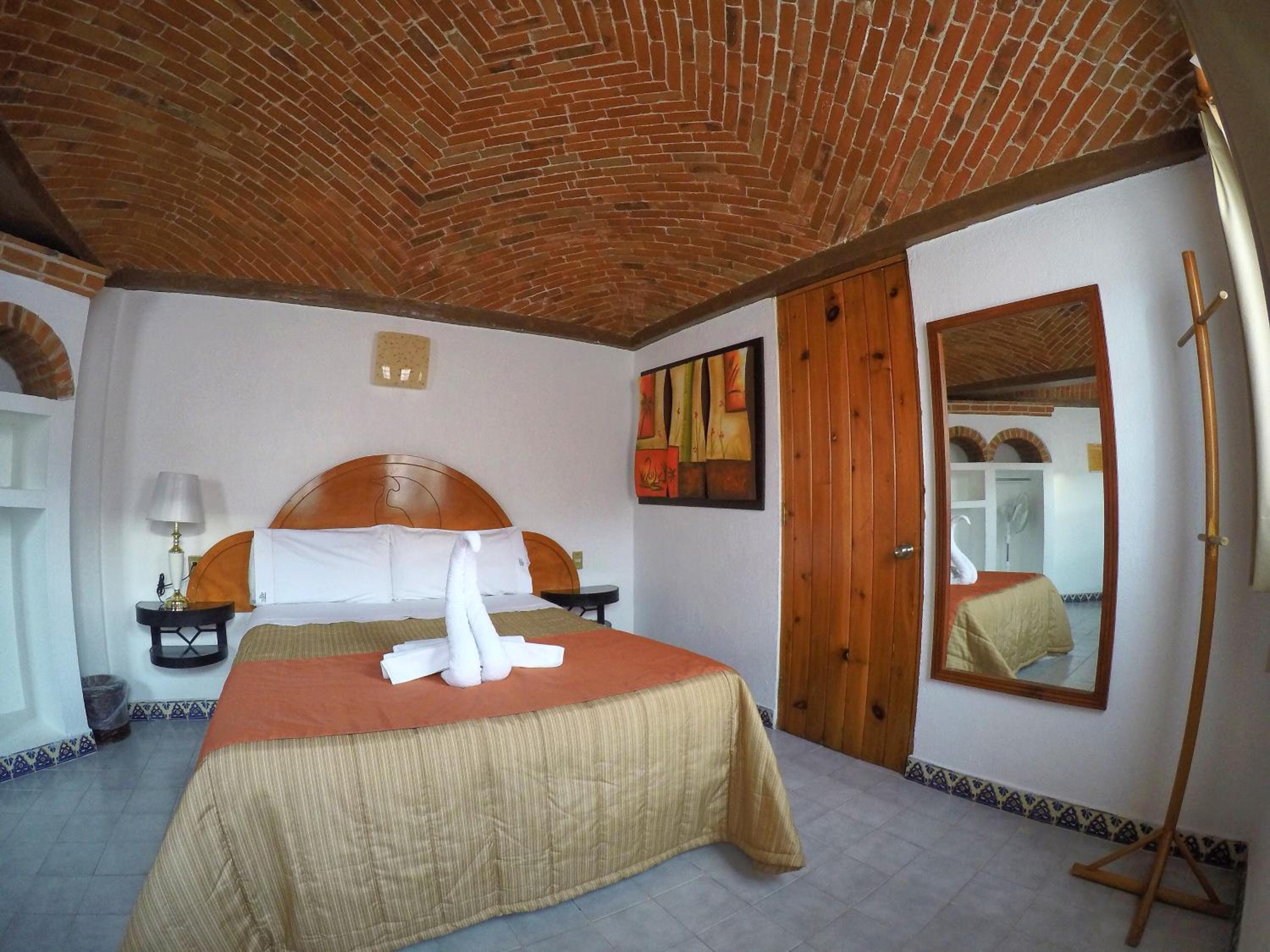 Suites Paraiso TX 8/50