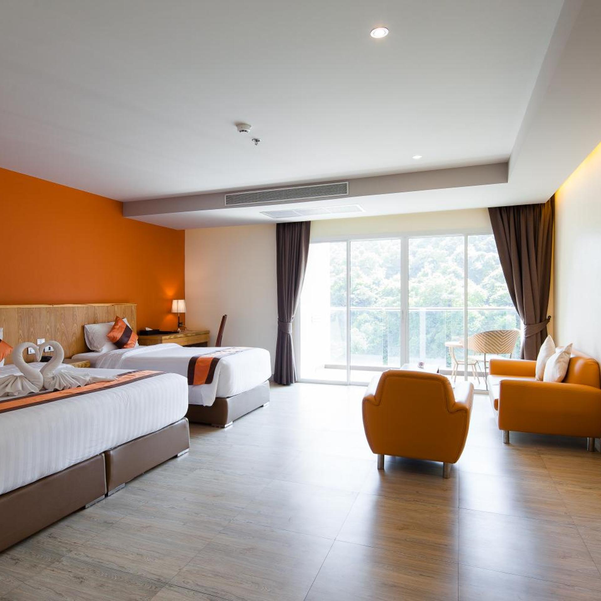 Room, Triple, Mountain View