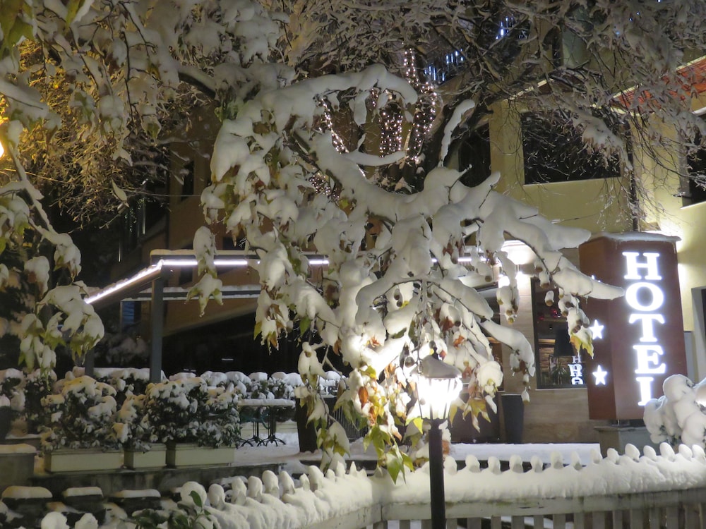 Hotel Villa Boyana 36/39