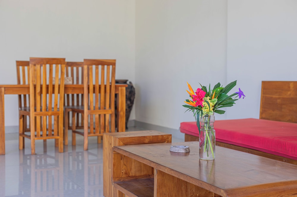 Puri Canggu Villas & Rooms 56/68