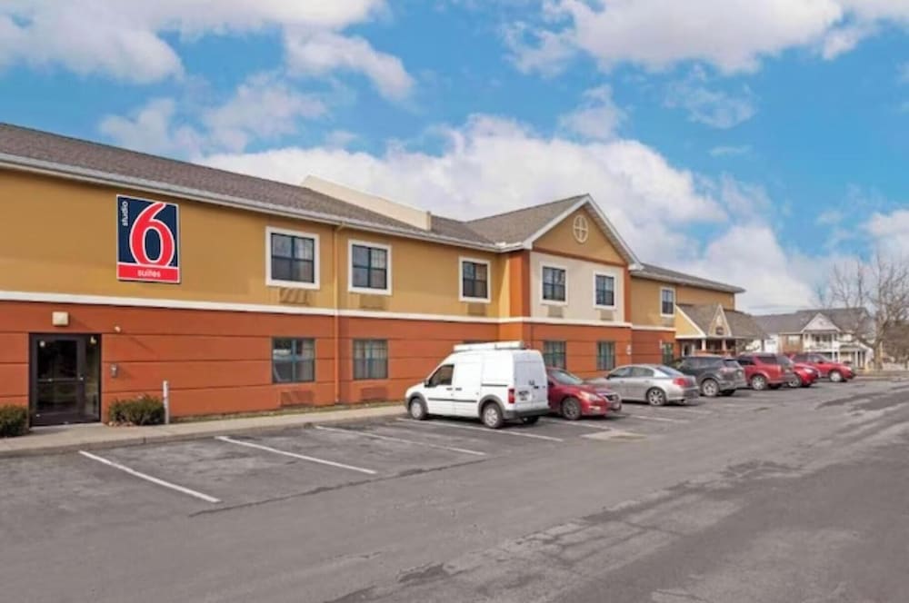 Studio 6 Extended Stay Rochester Greece NY 46/57