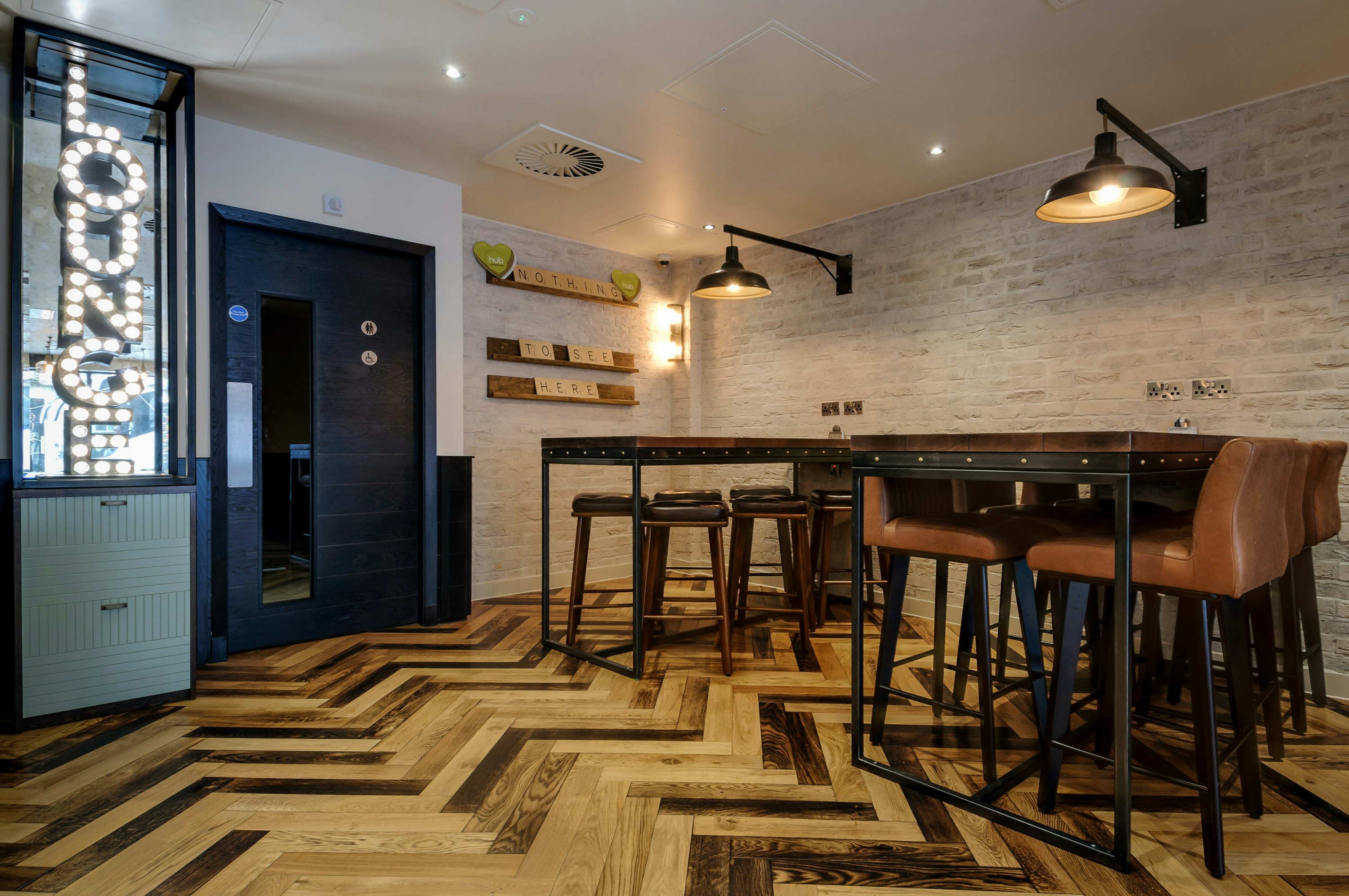 Hub By Premier Inn Edinburgh Haymarket - Adults Only 20/26