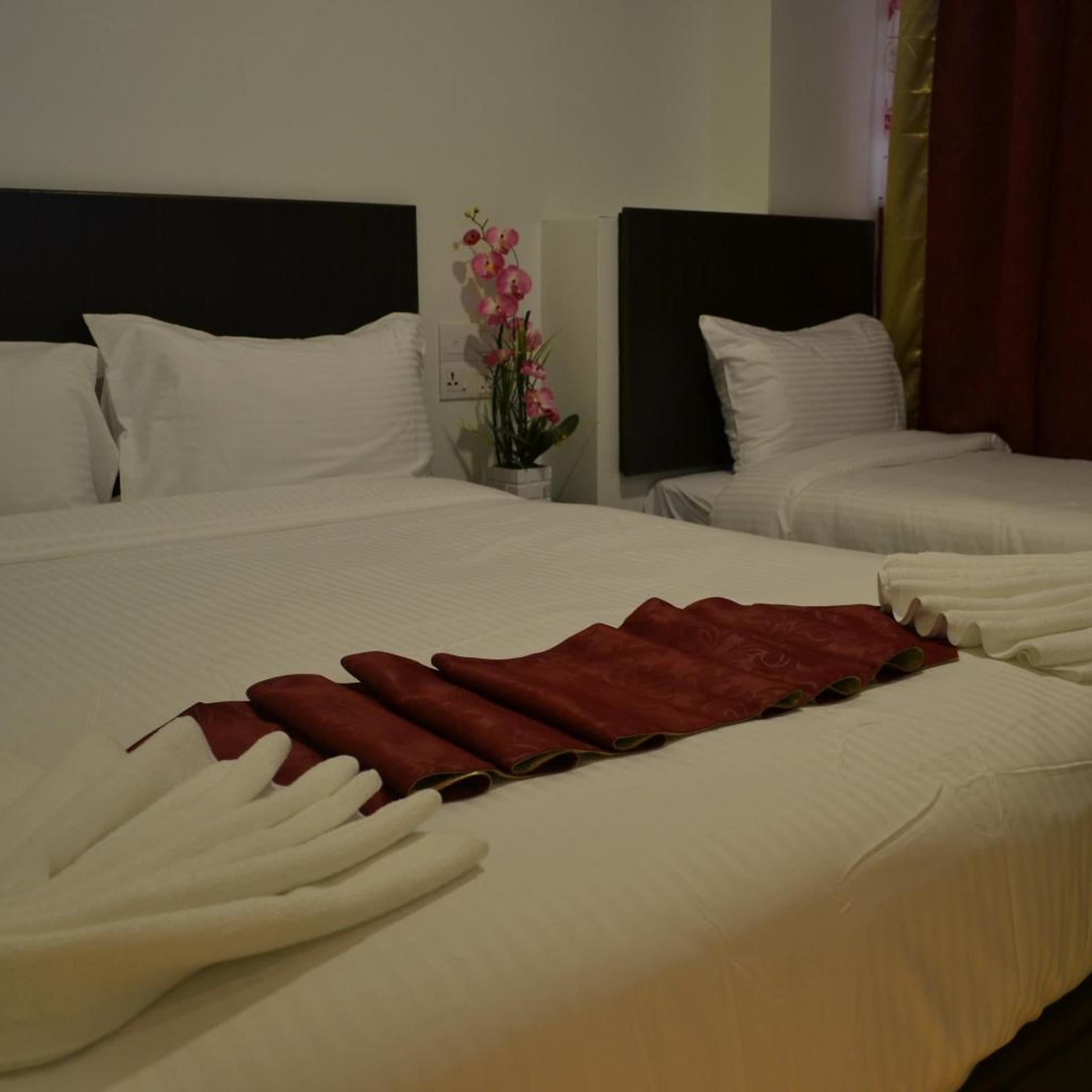 DR Hotel 13/51