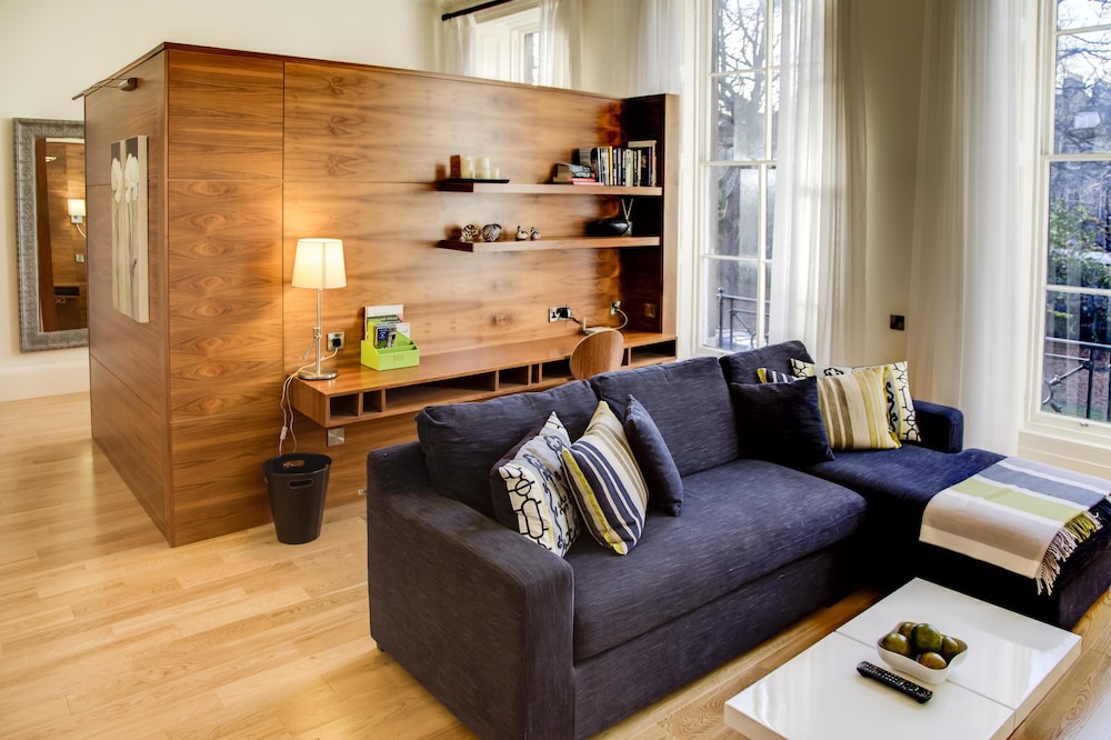 Clarendon Luxury Apartments 25/46