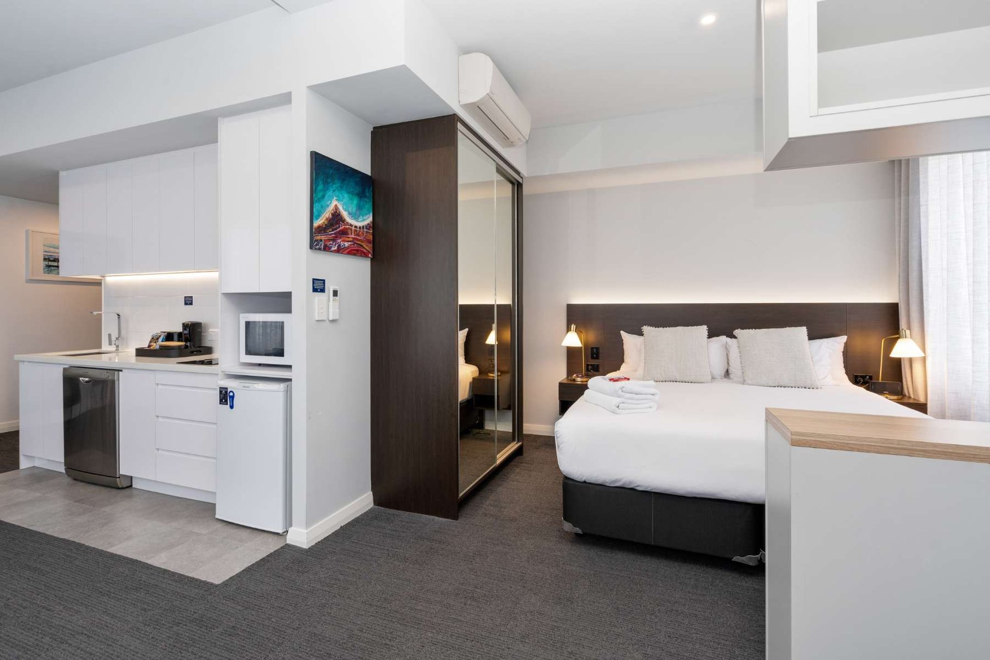 The Gerald Apartment Hotel 20/50