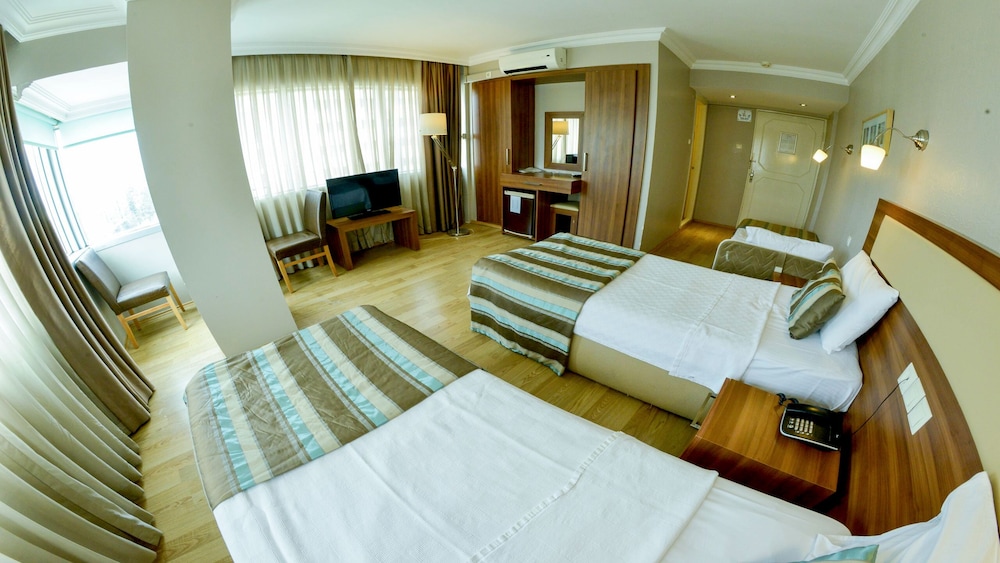 Wox Ew Hotel 25/56