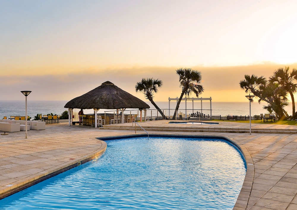 BLUE MARLIN HOTEL 6/84