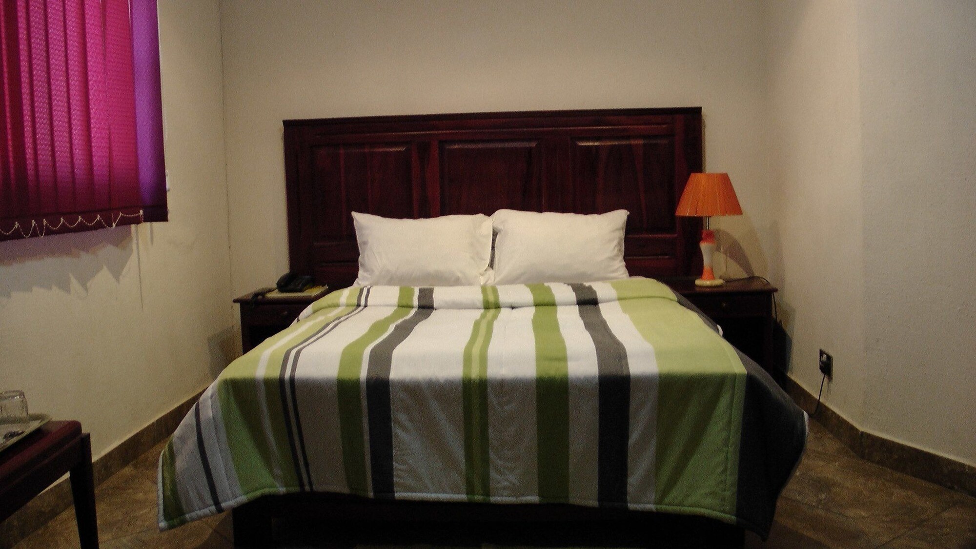 1 BEDROOM, STANDARD