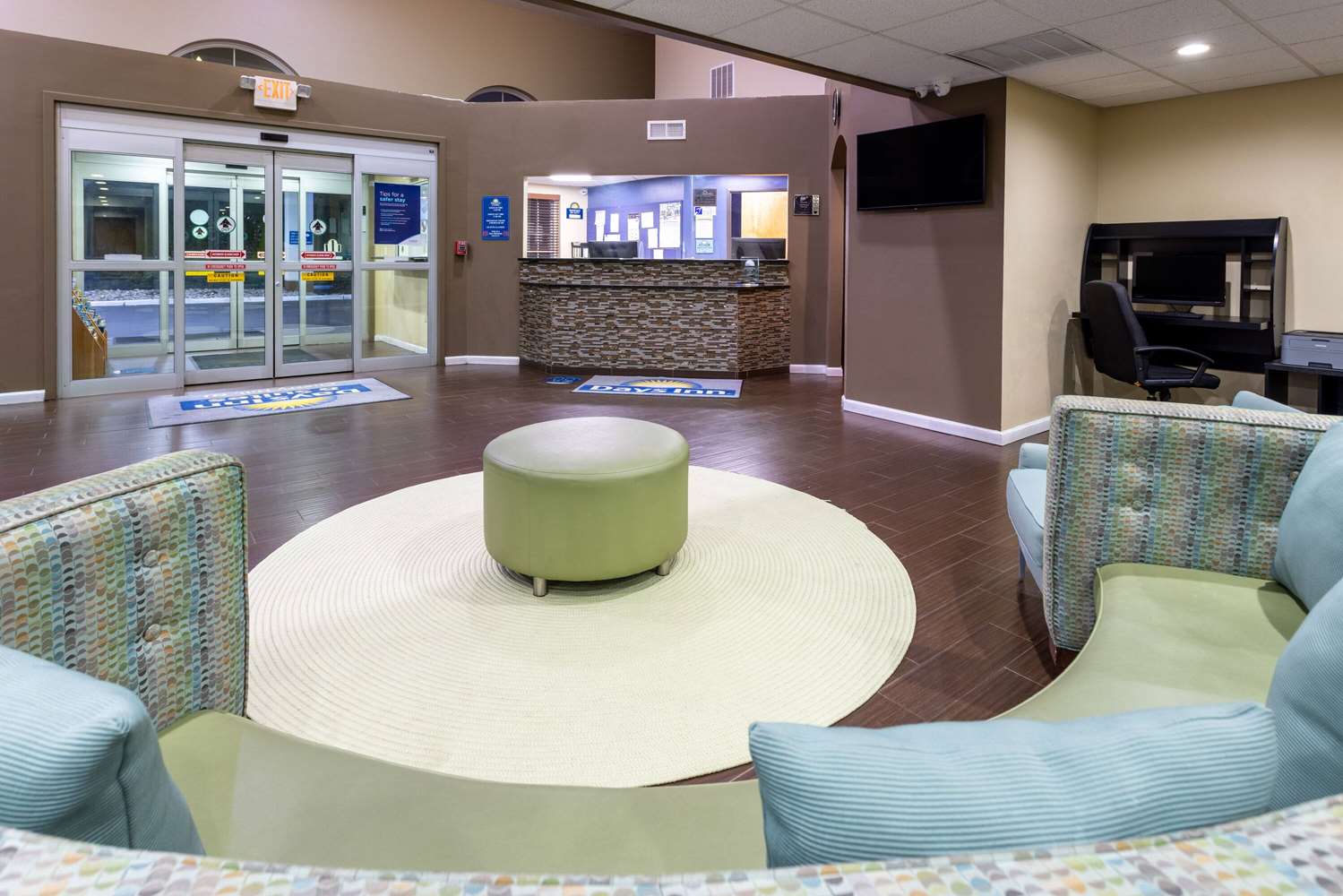 Days Inn & Suites By Wyndham Cherry Hill - Philadelphia 27/35