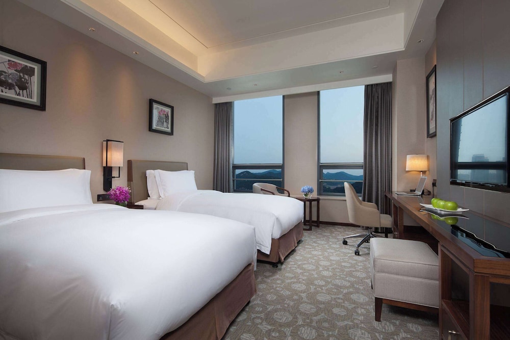 Ramada by Wyndham Jinan 4/15