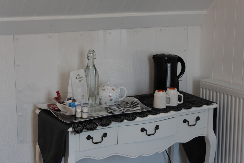 Pitfaranne Guest House 4/50