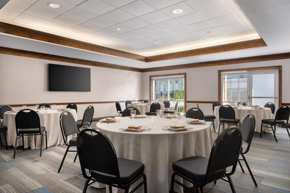 Hyatt House Fishkill Poughkeepsie 53/64
