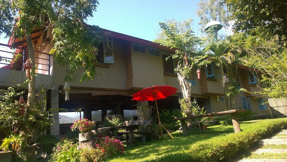 Bulun Buri Resort Chiang Mai 8/71