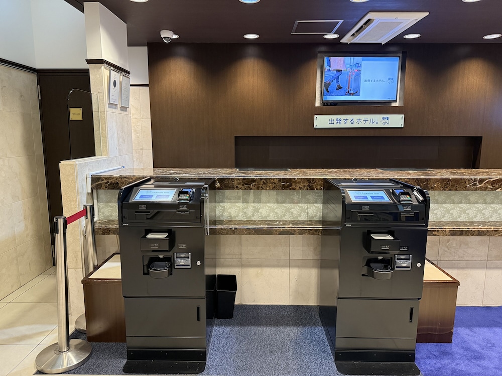 Toyoko Inn Osaka Namba Nipponbashi 10/56