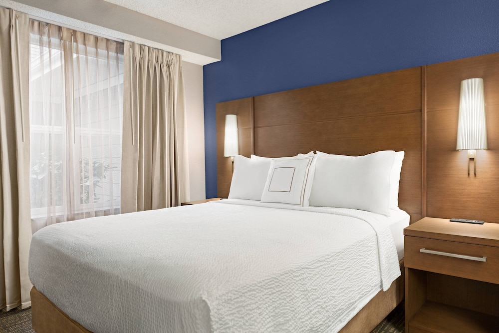 2 Bedrooms, Suite, 2 Double Beds, Accessible