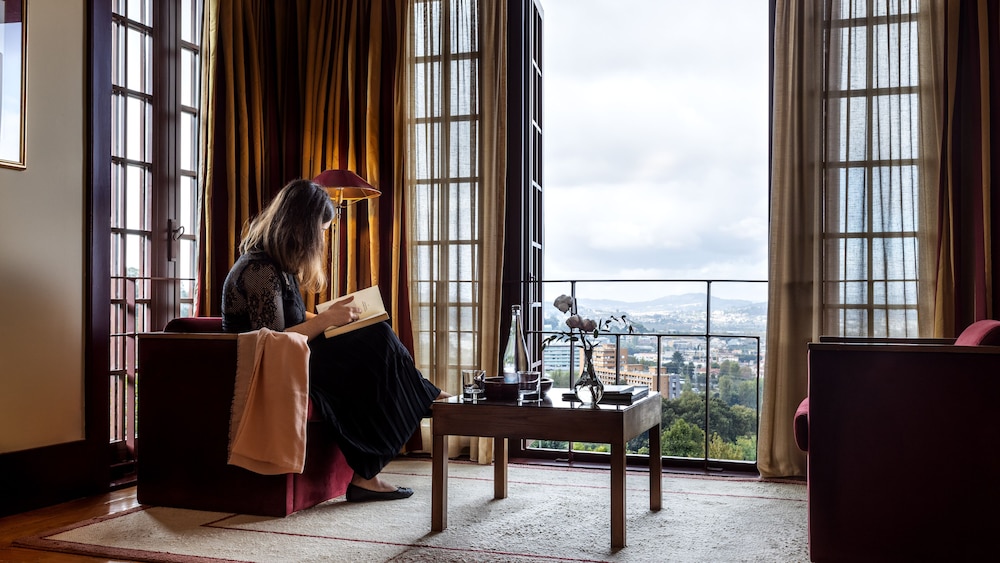 Pousada Mosteiro De Guimaraes - Monument Hotel 24/50