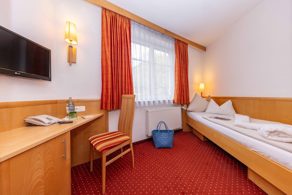 Der Schuetthof 22/70