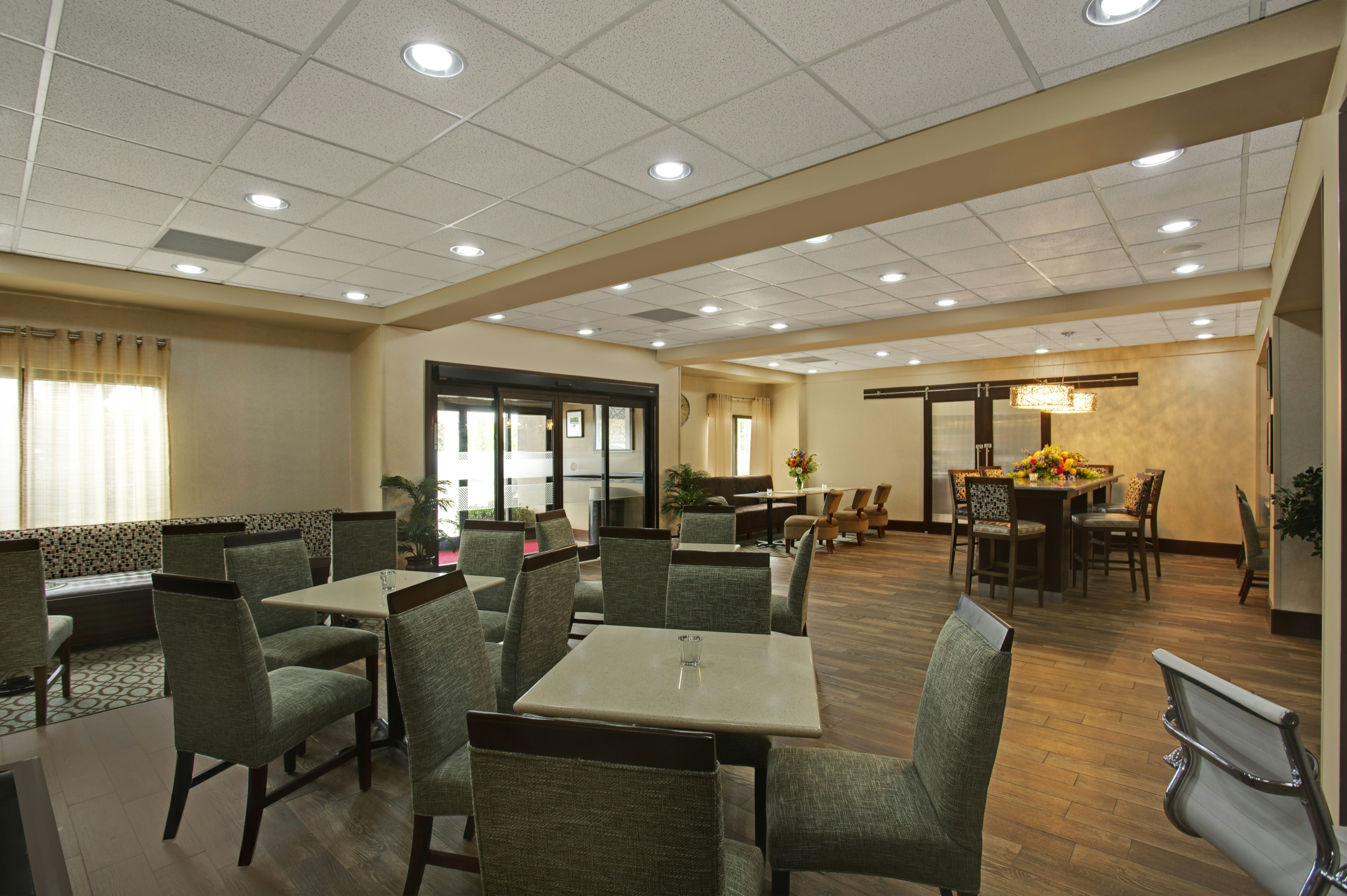 Hampton Inn Cullman 44/56
