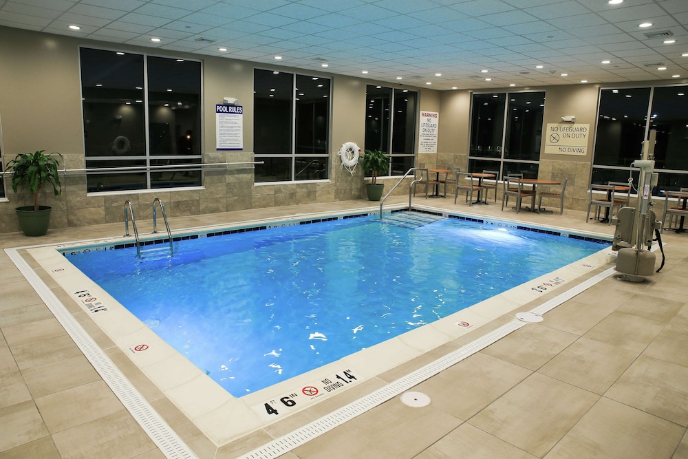Hampton Inn And Suites Mount Laurel Moorestown 1/28