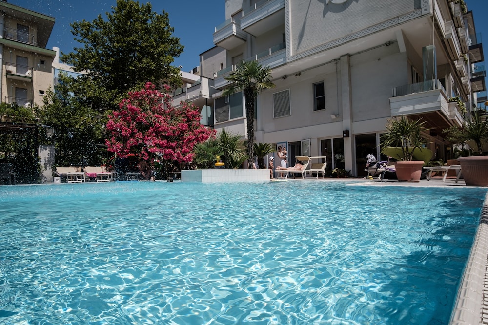 Si Rimini Hotel 30/33