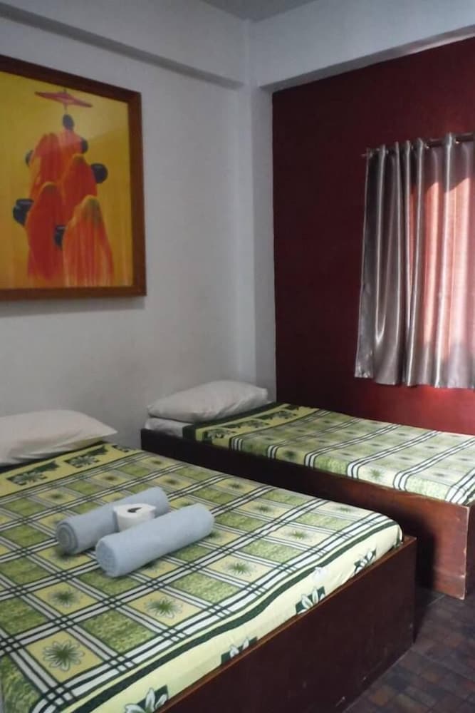 Antonios Pension House 32/50