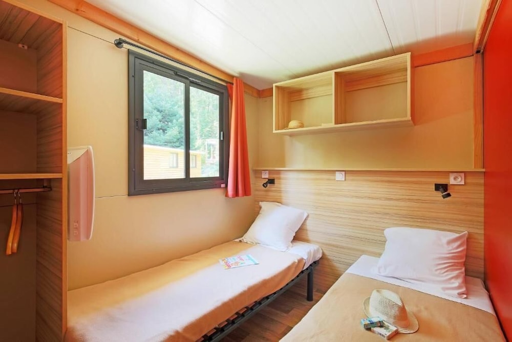 Camping de Lyon 9/50