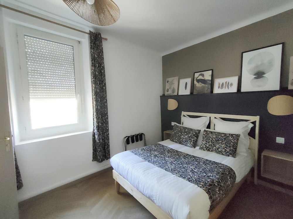 AUBERGE COTE JARDIN 10/56