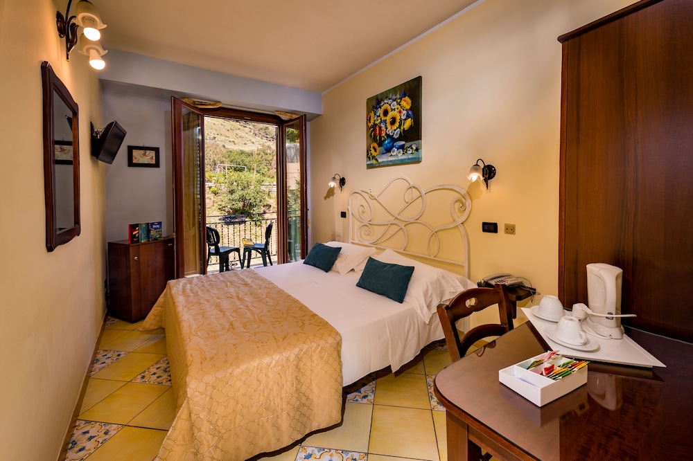 HOTEL CALA MARINA 31/72