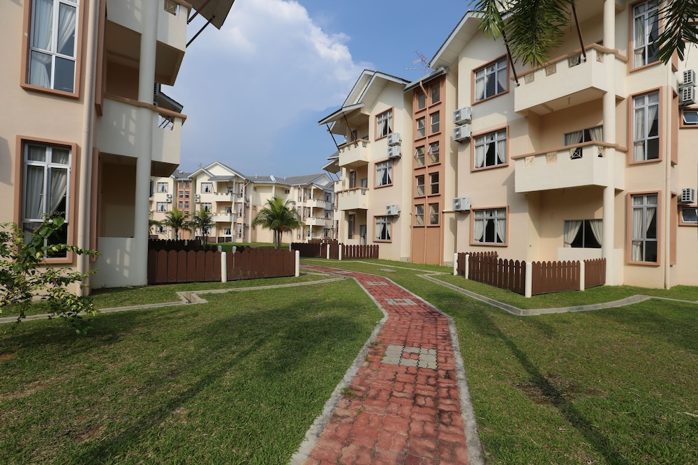 Seri Bayu Resort 34/46