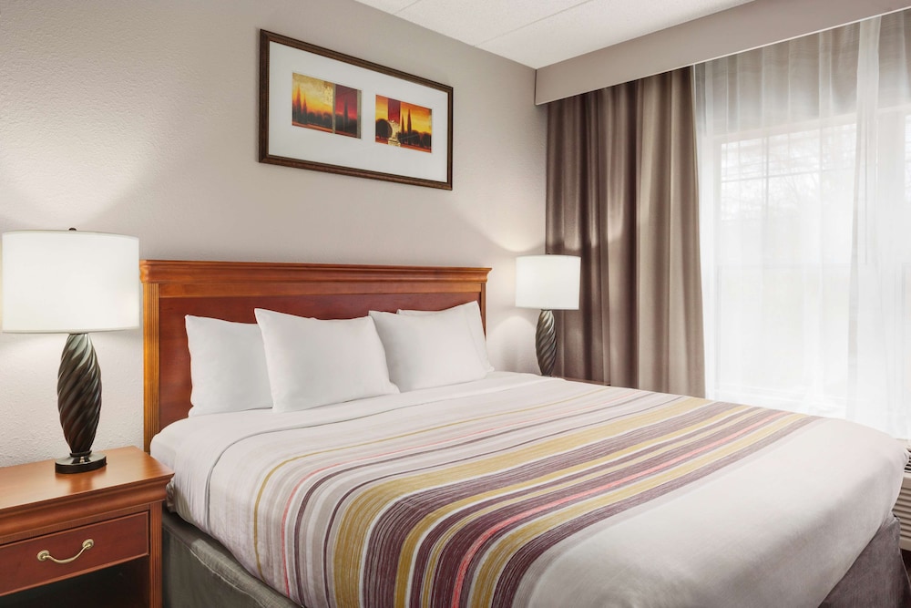 Country Inn Suites By Radisson Lexington Ky 3/21