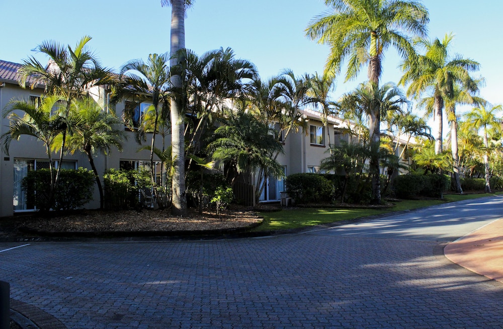 Oaks Sunshine Coast Oasis Resort 68/72