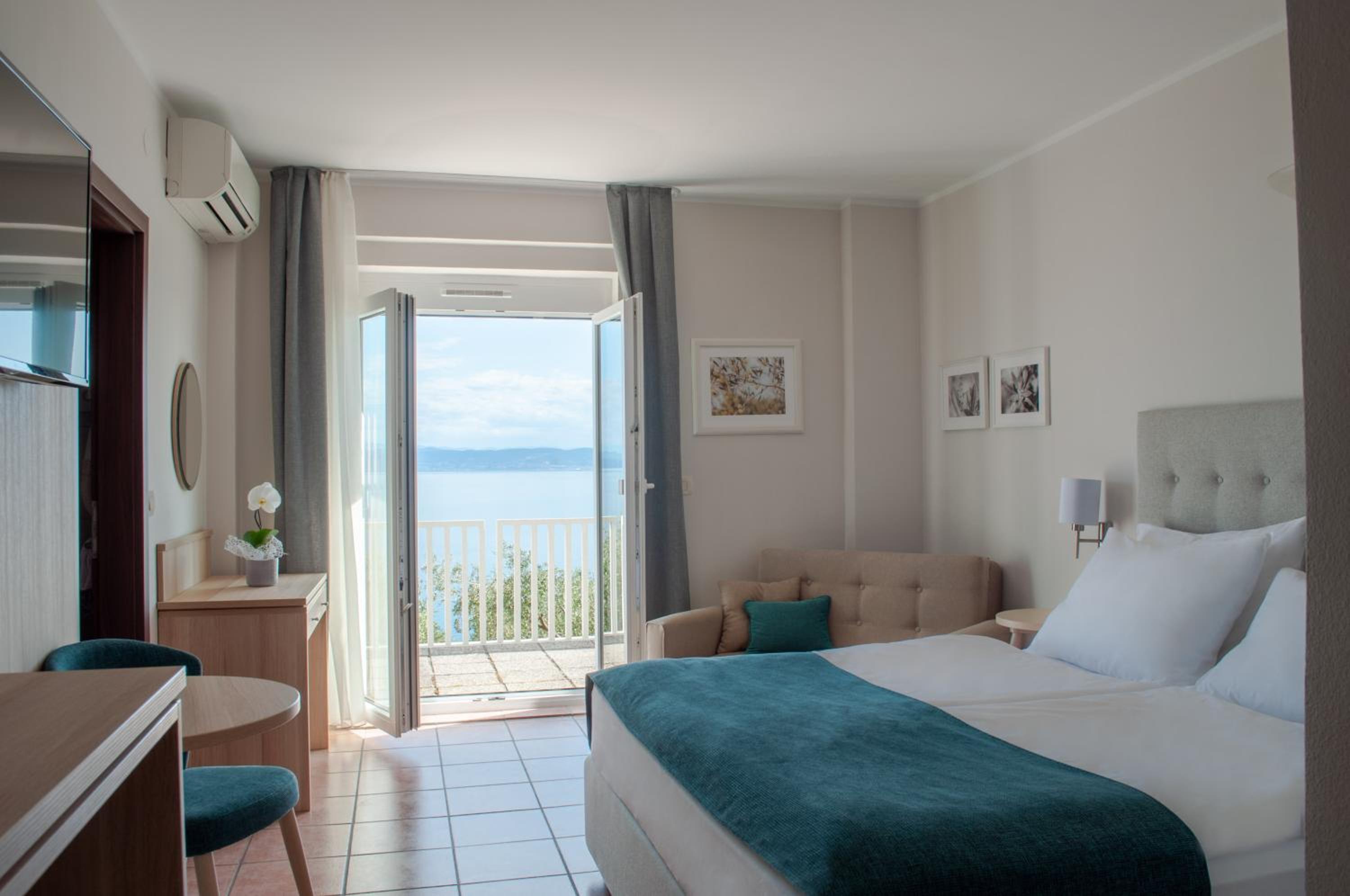 Suite, Sea View, Terrace