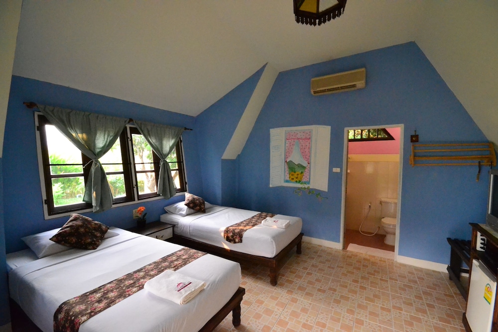 Touch Star Resort 25/66