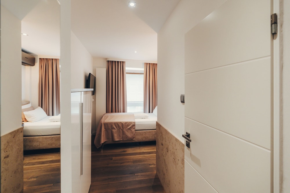 Boutique hotel Dusseldorf Berial 21/37