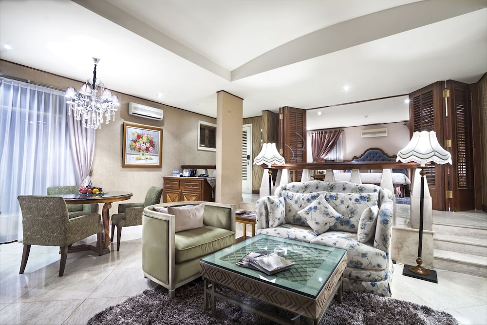 R Hotel Rancamaya 28/40