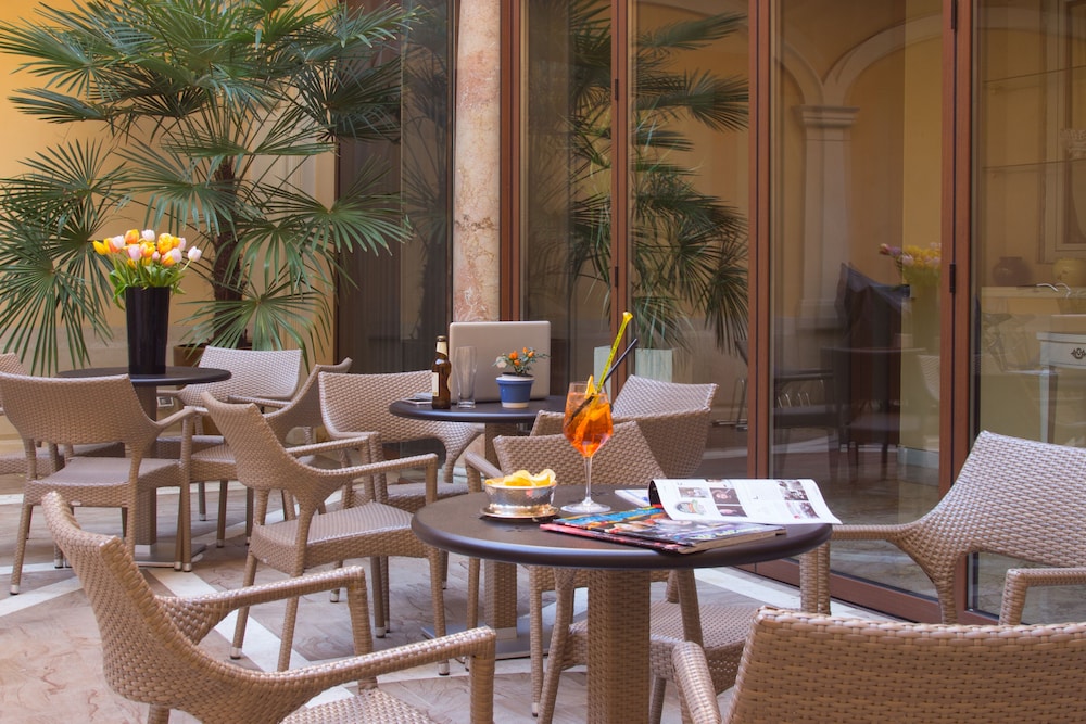 Hotel Colomba D Oro 71/79