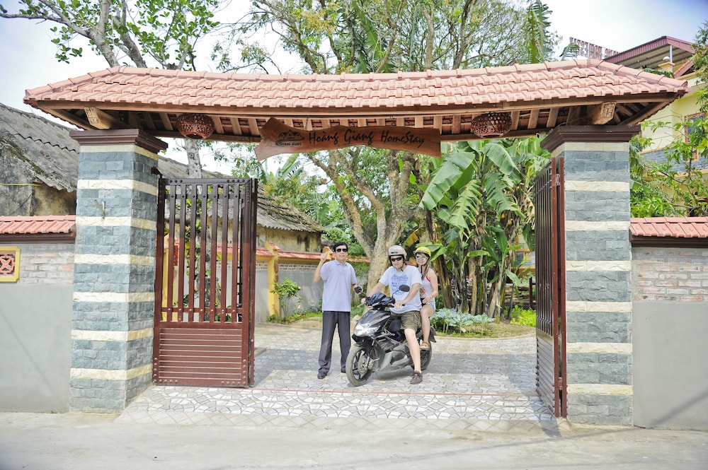 Hoang Giang Homestay 10/50