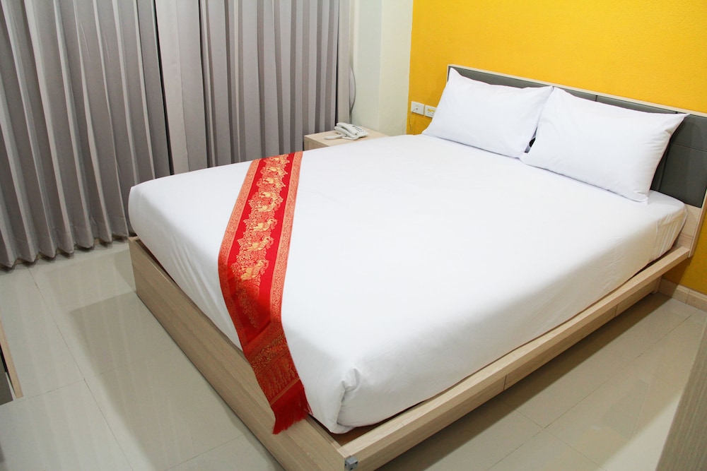 La Porte Bangkok Hotel 20/48