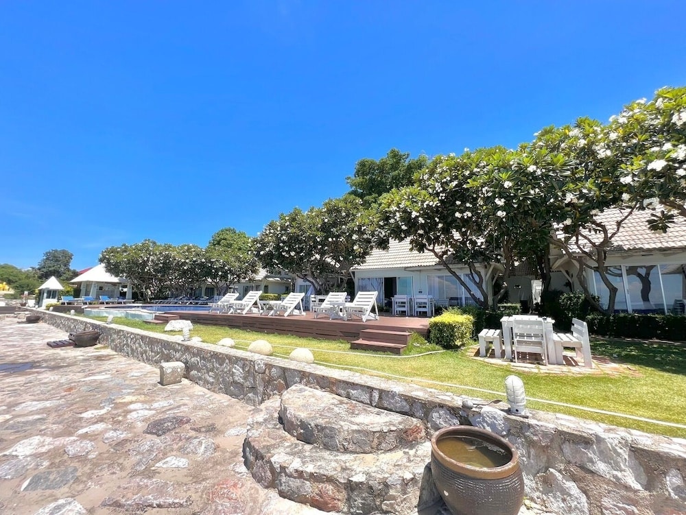 Blue Sky Resort 43/50