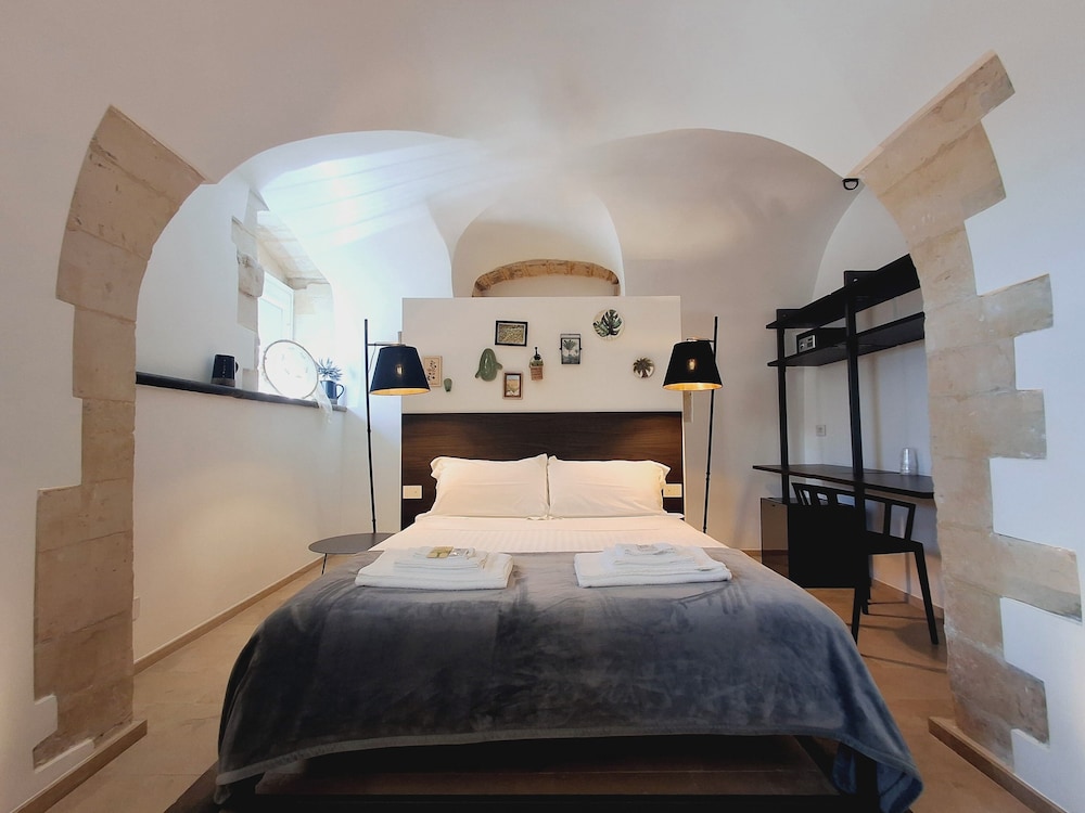 غرفة فاخرة رباعية بسريرين كوين، Ibla Rooms 2/3