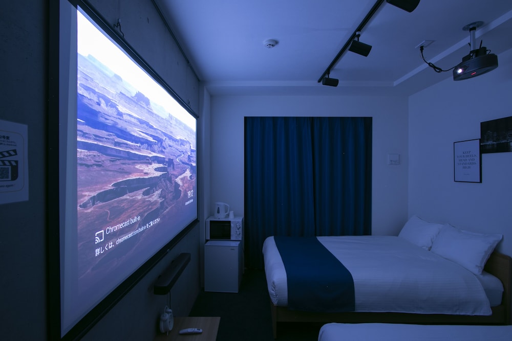 Theater, Double Bed, Sofa