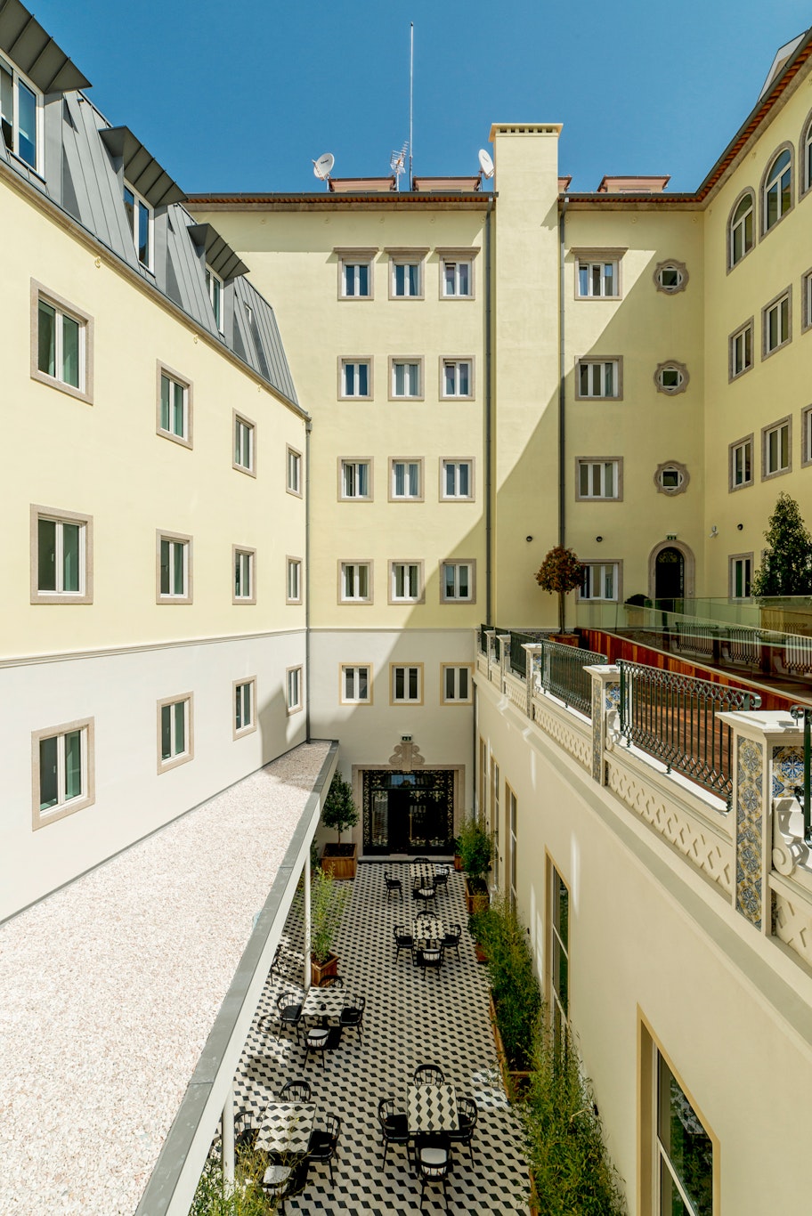 Hotel Infante Sagres Porto 78/84
