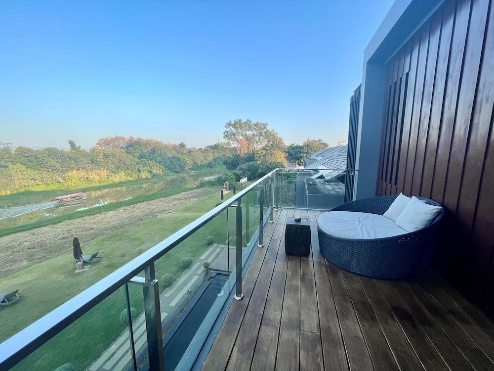 Zensala Riverpark Resort 42/78