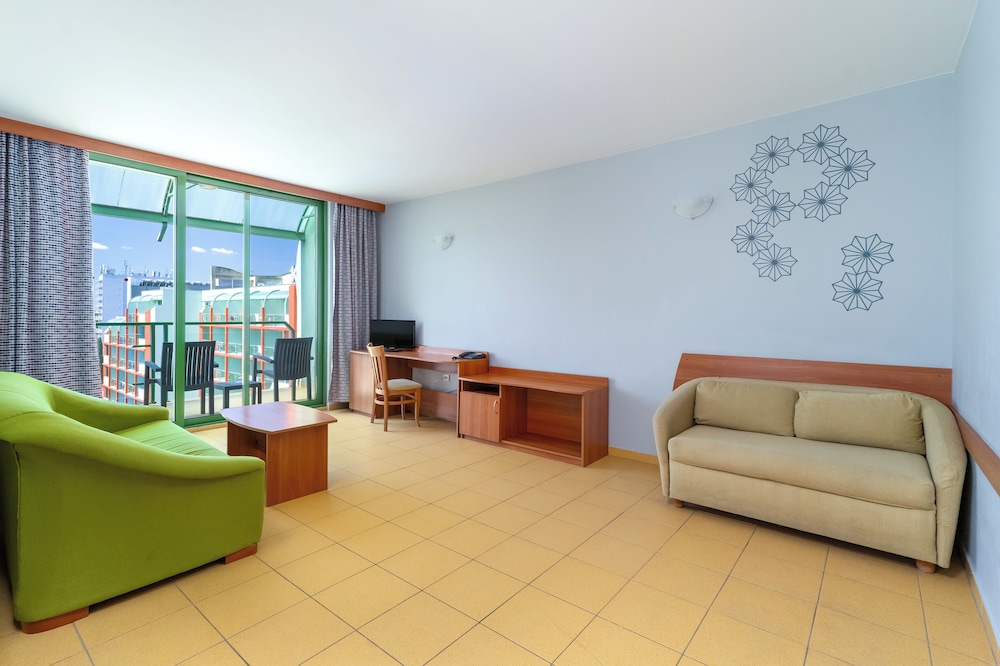 MPM Kalina Garden Hotel 41/63