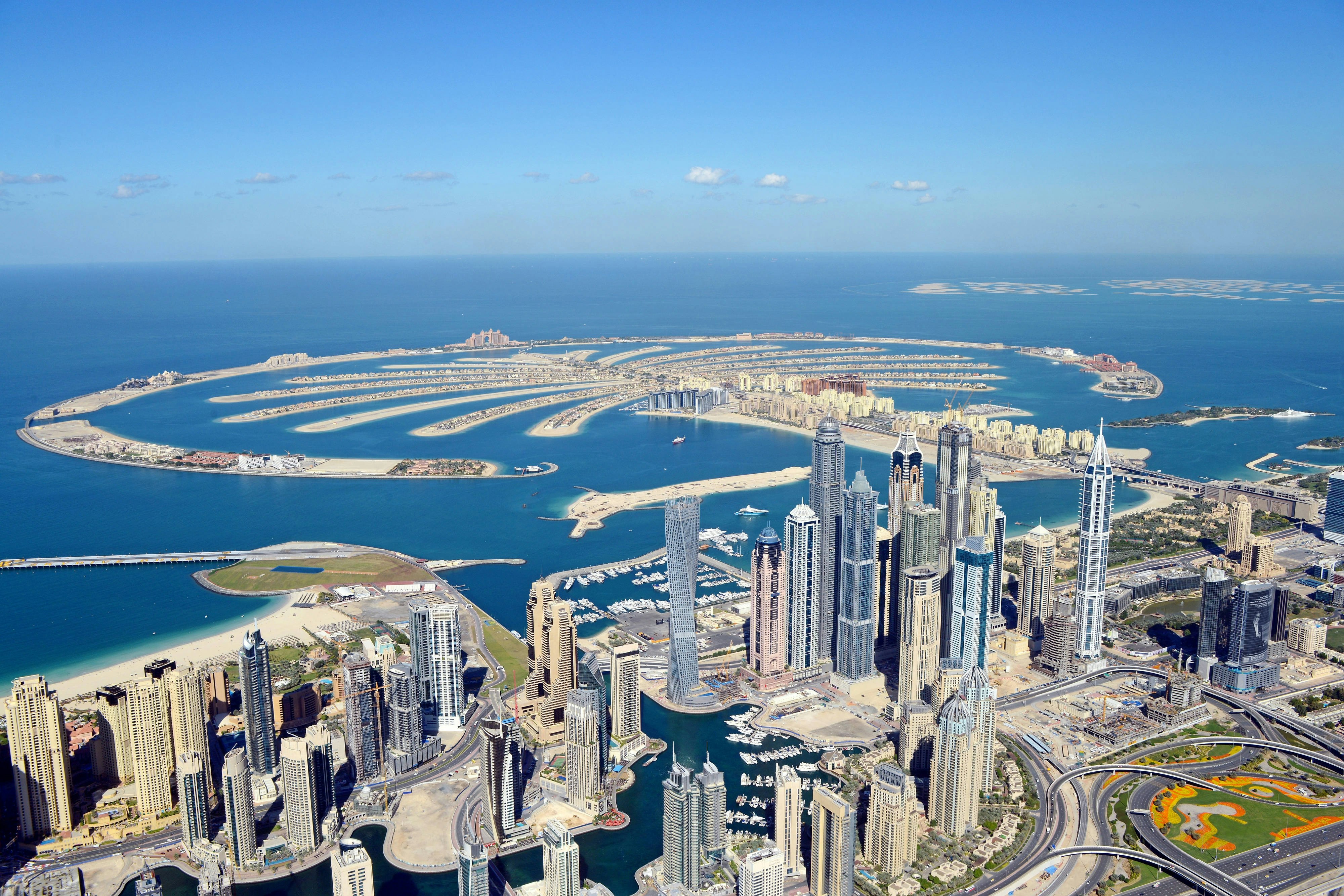 Dubai Marriott Harbour Hotel Suites 30/32