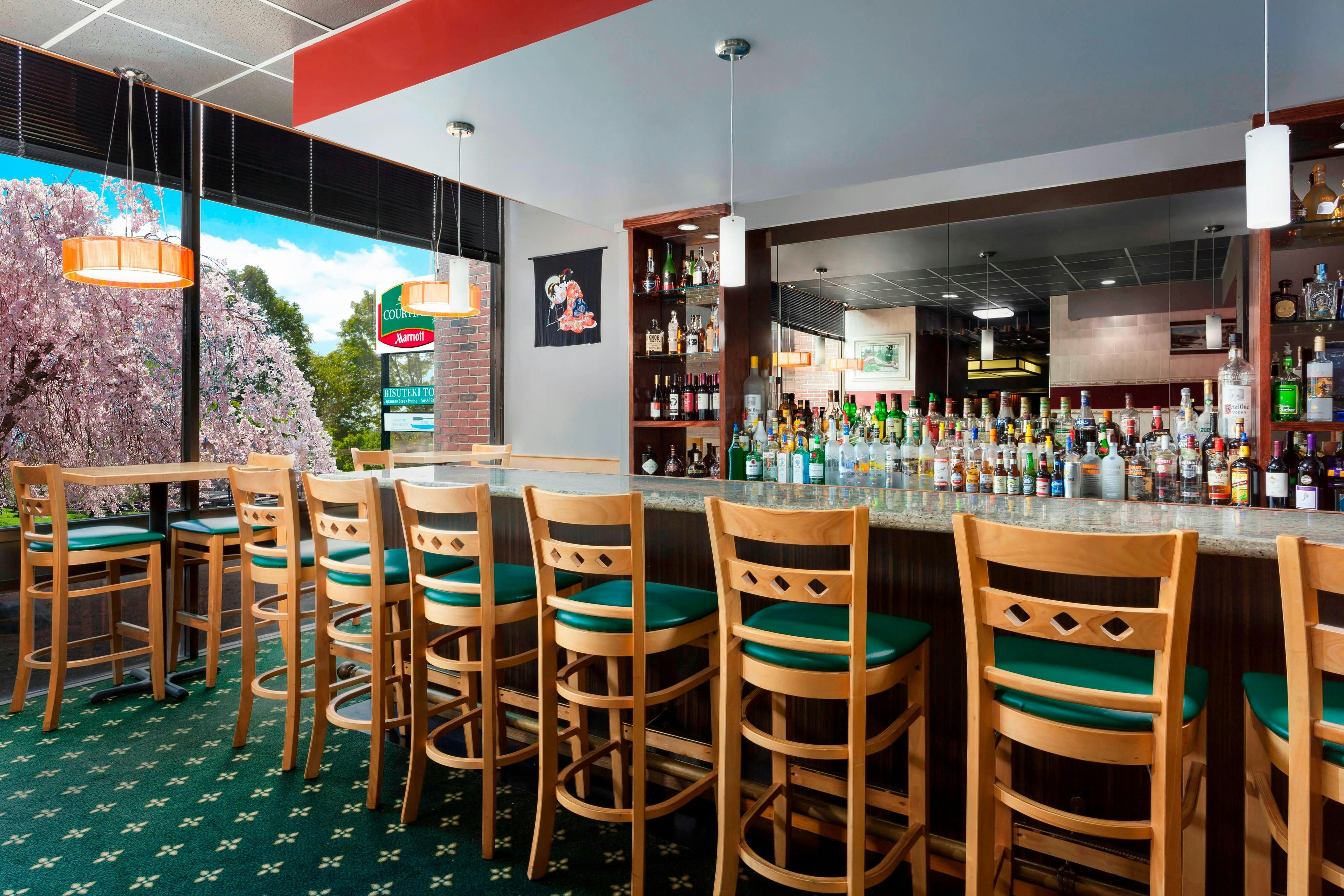 Courtyard By Marriott Boston Cambridge 11/22