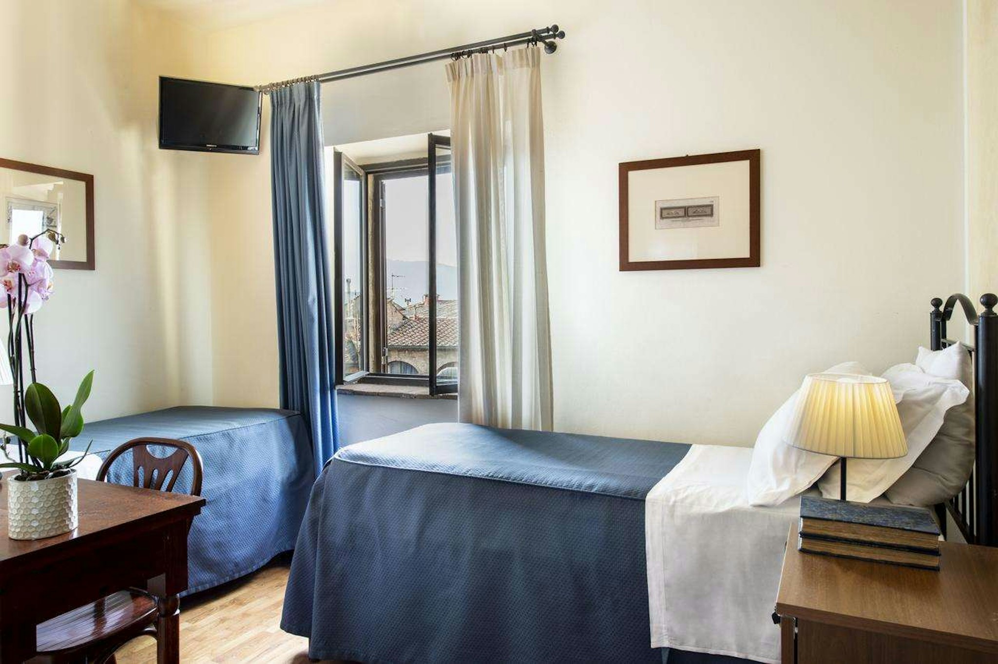 Hotel L Antico Pozzo 57/71